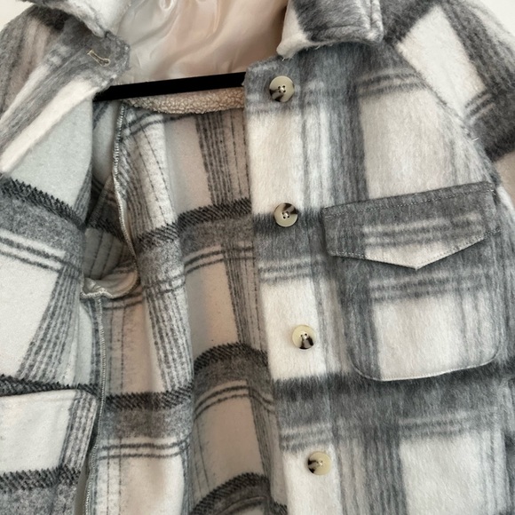 ZARA jacket - Picture 2 of 5